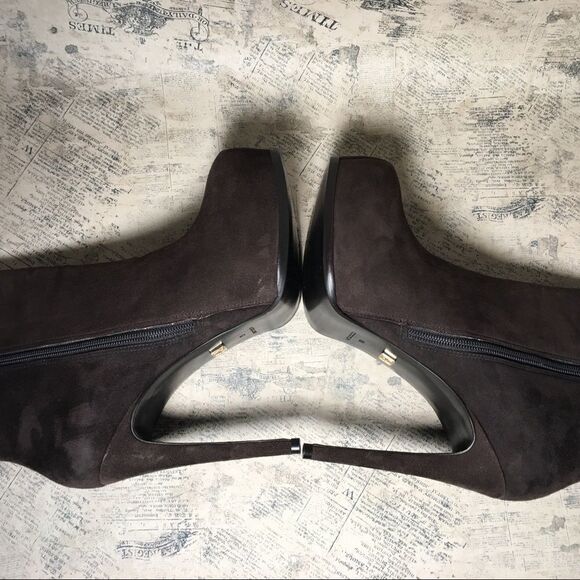 Pour la Victoire Brown Suede Platform Ankle Boots - Picture 6 of 14